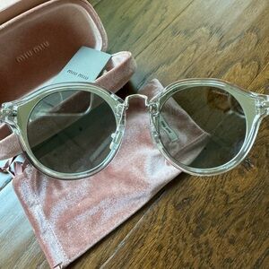 MIU MIU SMU 51SS silver sunglasses | MIU MIU sunglasses
